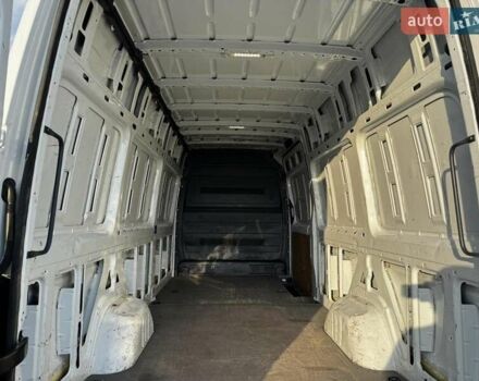Белый Мерседес Sprinter, объемом двигателя 30 л и пробегом 198 тыс. км за 28500 $, фото 6 на Automoto.ua