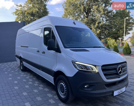 Белый Мерседес Sprinter, объемом двигателя 2.99 л и пробегом 190 тыс. км за 48814 $, фото 4 на Automoto.ua