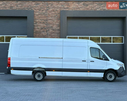 Білий Мерседес Sprinter, об'ємом двигуна 2.99 л та пробігом 190 тис. км за 51216 $, фото 1 на Automoto.ua