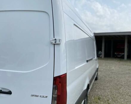Белый Мерседес Sprinter, объемом двигателя 2.2 л и пробегом 156 тыс. км за 23850 $, фото 28 на Automoto.ua
