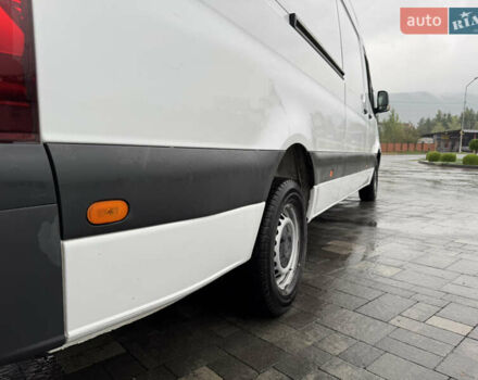 Белый Мерседес Sprinter, объемом двигателя 2.14 л и пробегом 256 тыс. км за 29992 $, фото 13 на Automoto.ua