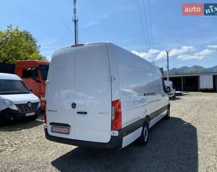 Белый Мерседес Sprinter, объемом двигателя 2.2 л и пробегом 165 тыс. км за 23350 $, фото 12 на Automoto.ua