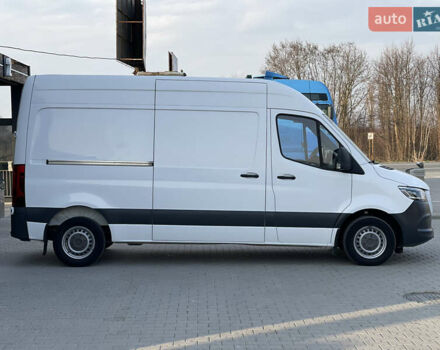 Белый Мерседес Sprinter, объемом двигателя 2.2 л и пробегом 45 тыс. км за 27800 $, фото 7 на Automoto.ua