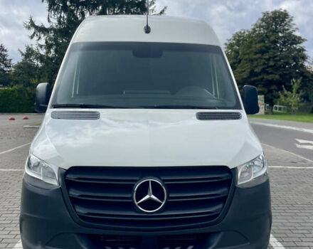 Белый Мерседес Sprinter, объемом двигателя 2.2 л и пробегом 155 тыс. км за 26500 $, фото 4 на Automoto.ua