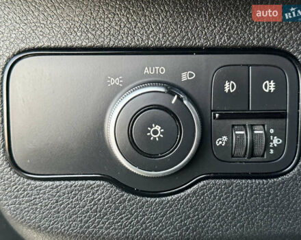 Білий Мерседес Sprinter, об'ємом двигуна 2.14 л та пробігом 240 тис. км за 27900 $, фото 23 на Automoto.ua