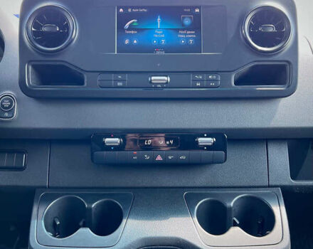 Мерседес Sprinter 2019 в Киеве на Automoto.ua Белый Мерседес Sprinter, объемом двигателя 2.2 л и пробегом 239 тыс. км за 32900 $, фото 30 на Automoto.ua