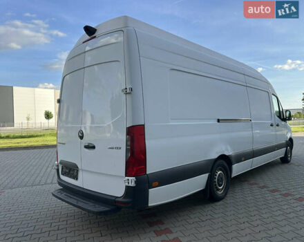 Белый Мерседес Sprinter, объемом двигателя 2.2 л и пробегом 360 тыс. км за 27000 $, фото 9 на Automoto.ua