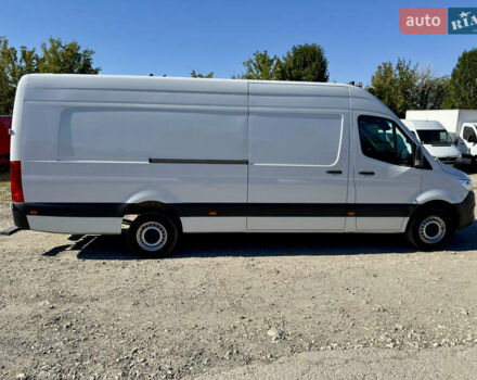 Белый Мерседес Sprinter, объемом двигателя 2.2 л и пробегом 301 тыс. км за 35500 $, фото 7 на Automoto.ua