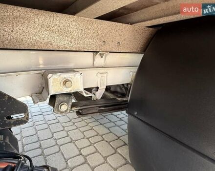 Білий Мерседес Sprinter, об'ємом двигуна 2.1 л та пробігом 186 тис. км за 32000 $, фото 28 на Automoto.ua