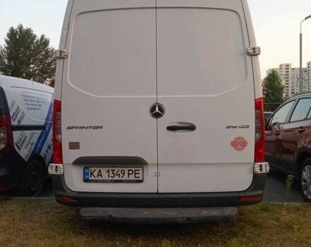 Белый Мерседес Sprinter, объемом двигателя 2.1 л и пробегом 533 тыс. км за 24500 $, фото 3 на Automoto.ua