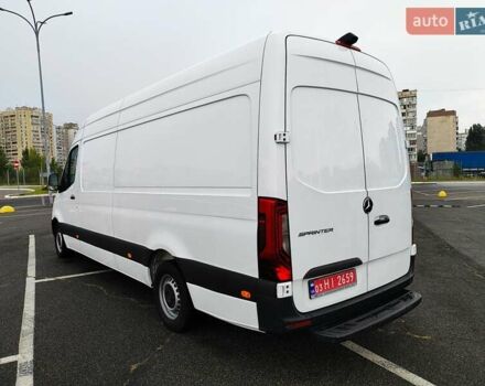 Белый Мерседес Sprinter, объемом двигателя 2.2 л и пробегом 233 тыс. км за 26999 $, фото 20 на Automoto.ua