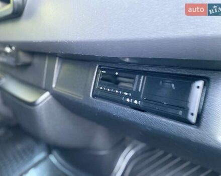 Белый Мерседес Sprinter, объемом двигателя 2.2 л и пробегом 256 тыс. км за 24900 $, фото 39 на Automoto.ua
