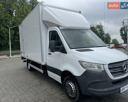 Белый Мерседес Sprinter, объемом двигателя 2.2 л и пробегом 301 тыс. км за 32000 $, фото 2 на Automoto.ua