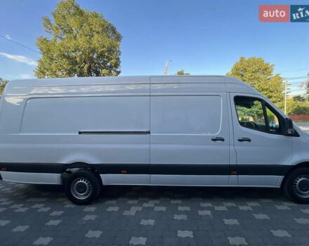 Белый Мерседес Sprinter, объемом двигателя 2.99 л и пробегом 190 тыс. км за 48814 $, фото 5 на Automoto.ua