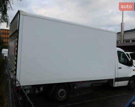 Белый Мерседес Sprinter, объемом двигателя 2.14 л и пробегом 176 тыс. км за 23000 $, фото 2 на Automoto.ua