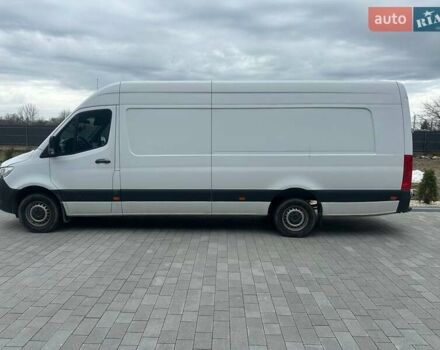 Белый Мерседес Sprinter, объемом двигателя 2.14 л и пробегом 250 тыс. км за 27500 $, фото 1 на Automoto.ua