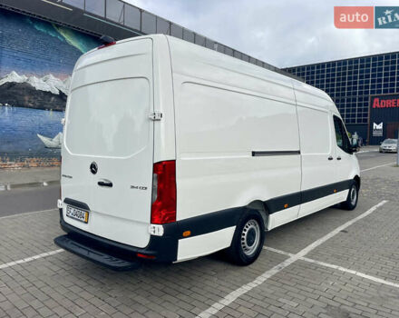 Белый Мерседес Sprinter, объемом двигателя 2.2 л и пробегом 155 тыс. км за 26500 $, фото 13 на Automoto.ua