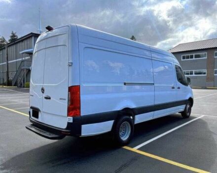 Білий Мерседес Sprinter, об'ємом двигуна 3 л та пробігом 120 тис. км за 13500 $, фото 6 на Automoto.ua