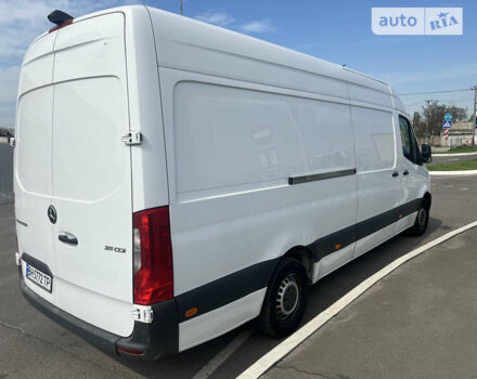 Белый Мерседес Sprinter, объемом двигателя 2.14 л и пробегом 112 тыс. км за 27500 $, фото 8 на Automoto.ua