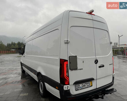 Белый Мерседес Sprinter, объемом двигателя 2.14 л и пробегом 256 тыс. км за 29992 $, фото 14 на Automoto.ua