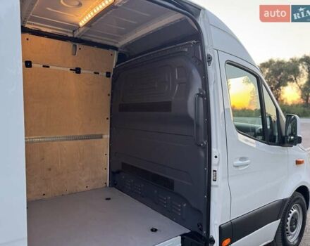 Білий Мерседес Sprinter, об'ємом двигуна 2.14 л та пробігом 261 тис. км за 25800 $, фото 57 на Automoto.ua