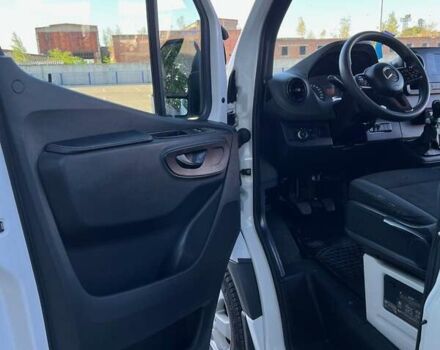 Белый Мерседес Sprinter, объемом двигателя 2.14 л и пробегом 690 тыс. км за 26000 $, фото 33 на Automoto.ua