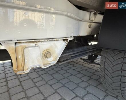 Білий Мерседес Sprinter, об'ємом двигуна 2.1 л та пробігом 186 тис. км за 32000 $, фото 17 на Automoto.ua