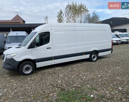 Белый Мерседес Sprinter, объемом двигателя 2.2 л и пробегом 256 тыс. км за 24500 $, фото 8 на Automoto.ua