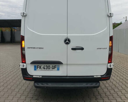 Белый Мерседес Sprinter, объемом двигателя 0 л и пробегом 334 тыс. км за 47793 $, фото 10 на Automoto.ua