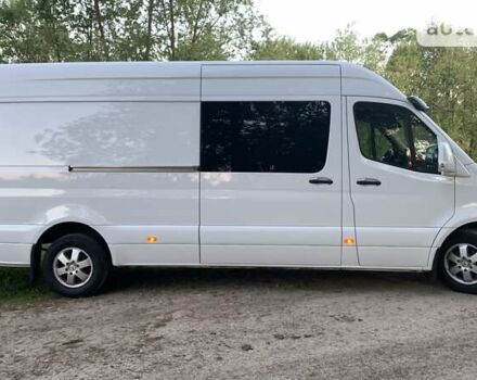 Белый Мерседес Sprinter, объемом двигателя 0 л и пробегом 420 тыс. км за 39700 $, фото 39 на Automoto.ua