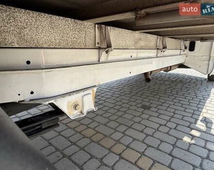 Білий Мерседес Sprinter, об'ємом двигуна 2.1 л та пробігом 186 тис. км за 32000 $, фото 31 на Automoto.ua