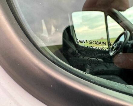 Белый Мерседес Sprinter, объемом двигателя 2.2 л и пробегом 340 тыс. км за 36110 $, фото 20 на Automoto.ua