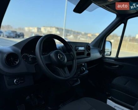 Белый Мерседес Sprinter, объемом двигателя 2.14 л и пробегом 261 тыс. км за 24900 $, фото 29 на Automoto.ua