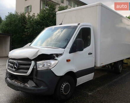 Белый Мерседес Sprinter, объемом двигателя 2.14 л и пробегом 176 тыс. км за 23000 $, фото 1 на Automoto.ua