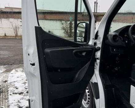 Белый Мерседес Sprinter, объемом двигателя 2.14 л и пробегом 262 тыс. км за 23700 $, фото 16 на Automoto.ua
