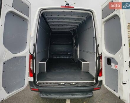 Белый Мерседес Sprinter, объемом двигателя 2.2 л и пробегом 233 тыс. км за 26999 $, фото 25 на Automoto.ua