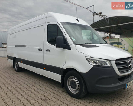 Белый Мерседес Sprinter, объемом двигателя 0 л и пробегом 334 тыс. км за 47793 $, фото 3 на Automoto.ua