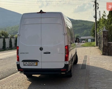 Белый Мерседес Sprinter, объемом двигателя 2.14 л и пробегом 280 тыс. км за 30027 $, фото 21 на Automoto.ua