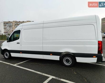 Белый Мерседес Sprinter, объемом двигателя 2.2 л и пробегом 233 тыс. км за 26999 $, фото 23 на Automoto.ua
