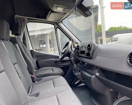 Белый Мерседес Sprinter, объемом двигателя 2.2 л и пробегом 156 тыс. км за 23850 $, фото 37 на Automoto.ua