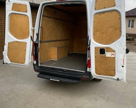 Белый Мерседес Sprinter, объемом двигателя 2.2 л и пробегом 500 тыс. км за 27200 $, фото 7 на Automoto.ua