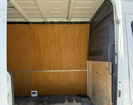 Белый Мерседес Sprinter, объемом двигателя 2.2 л и пробегом 301 тыс. км за 35500 $, фото 18 на Automoto.ua
