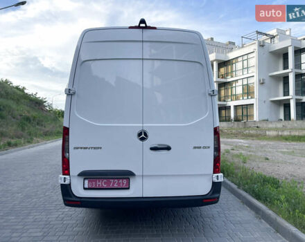 Білий Мерседес Sprinter, об'ємом двигуна 2.2 л та пробігом 280 тис. км за 23800 $, фото 12 на Automoto.ua