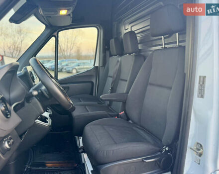 Білий Мерседес Sprinter, об'ємом двигуна 2.14 л та пробігом 240 тис. км за 27900 $, фото 24 на Automoto.ua