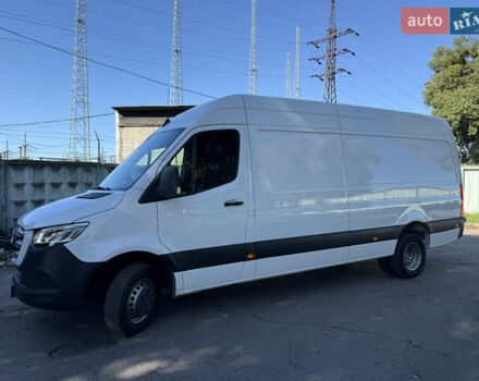 Белый Мерседес Sprinter, объемом двигателя 2.2 л и пробегом 270 тыс. км за 34900 $, фото 5 на Automoto.ua
