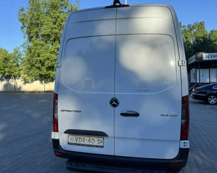 Белый Мерседес Sprinter, объемом двигателя 2.14 л и пробегом 214 тыс. км за 27900 $, фото 4 на Automoto.ua