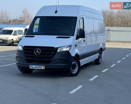 Белый Мерседес Sprinter, объемом двигателя 2.14 л и пробегом 261 тыс. км за 24900 $, фото 81 на Automoto.ua