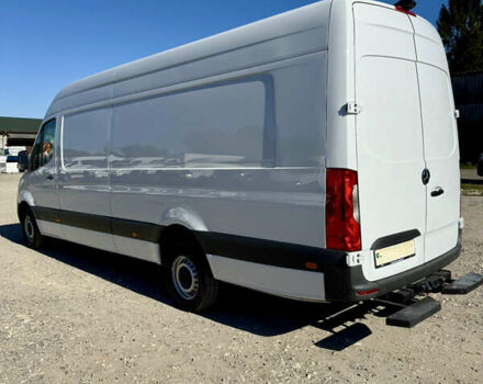 Белый Мерседес Sprinter, объемом двигателя 2.2 л и пробегом 301 тыс. км за 35500 $, фото 4 на Automoto.ua