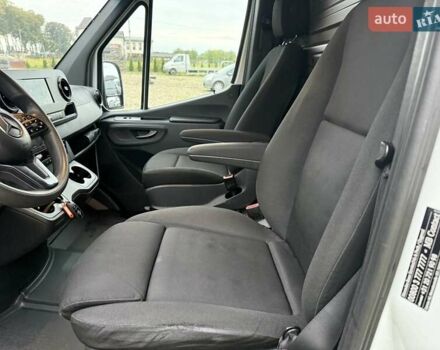 Белый Мерседес Sprinter, объемом двигателя 2.14 л и пробегом 282 тыс. км за 23543 $, фото 20 на Automoto.ua