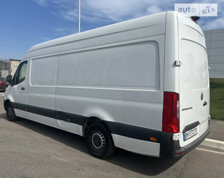 Белый Мерседес Sprinter, объемом двигателя 2.14 л и пробегом 112 тыс. км за 27500 $, фото 4 на Automoto.ua